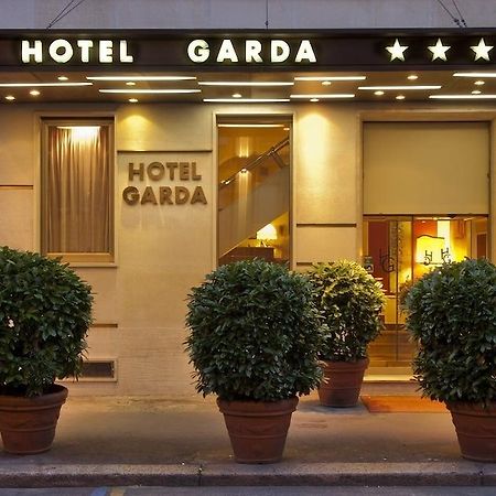 Hotel Garda Milano Esterno foto