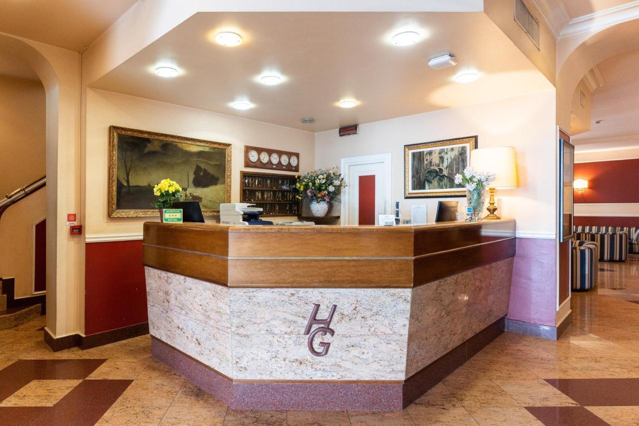 Hotel Garda Milano Esterno foto