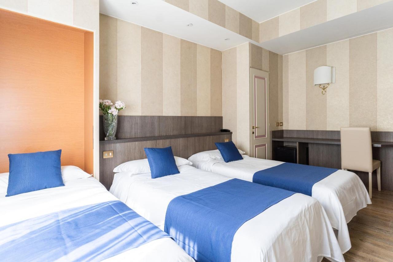 Hotel Garda Milano Esterno foto
